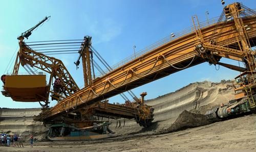 Here are a few queries that might help mining maintenance leaders gather the data they need to move forward.