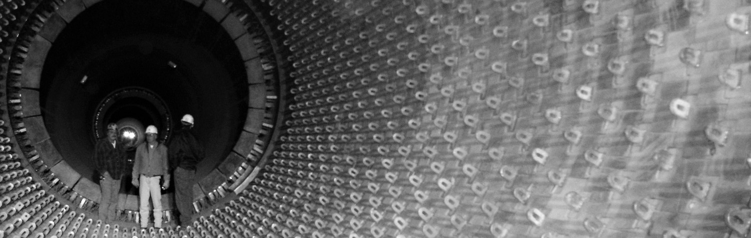 P1010002-BW-e1460128635761