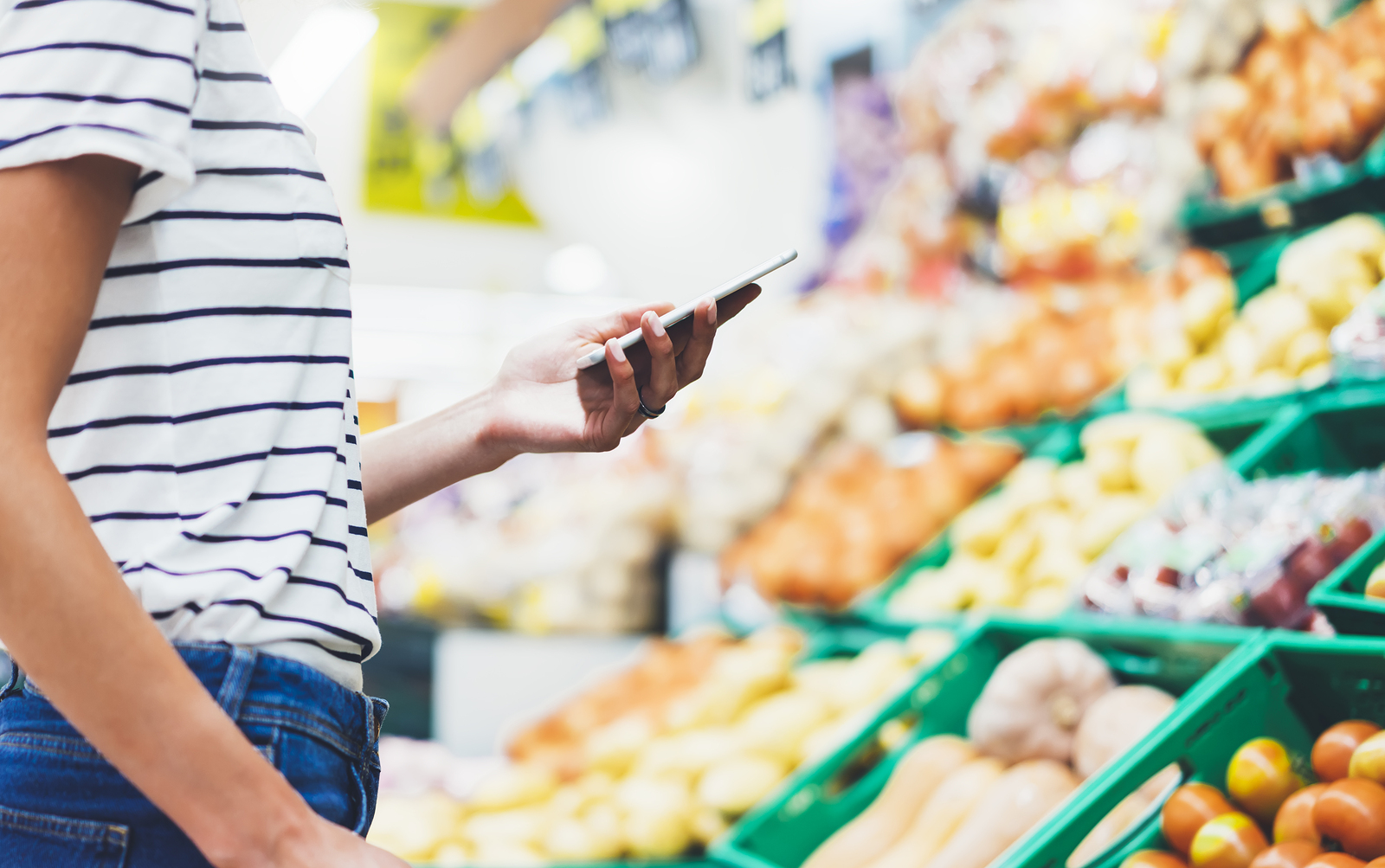 3 operational challenges that prevent food and beverage digitization